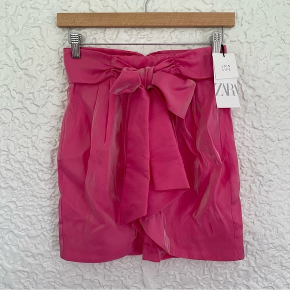 NWT Zara Shimmery Mini Skirt Bow Waist Small - Picture 2 of 9